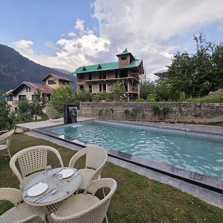 Smuggler Resort By West Western Near To Mall Road & Hadimba Temple # Swimming Pool#Free Pick From Volvo Bus Stand Manali  Exterior photo