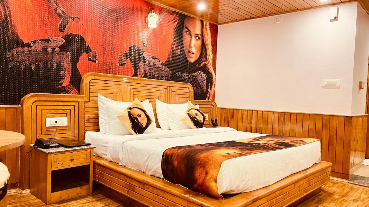 Smuggler Resort By West Western Near To Mall Road & Hadimba Temple # Swimming Pool#Free Pick From Volvo Bus Stand Manali  Exterior photo